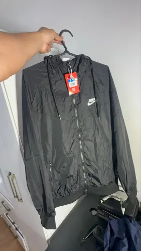 Nike corta vento preto tamanho G 