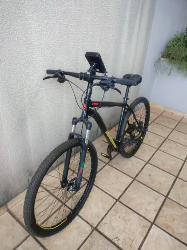 Linda Caloi Moab 29 tamanho XG