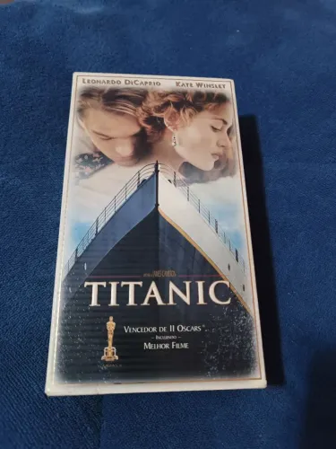 Titanic em VHS.
