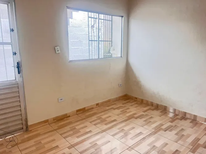 CASA A VENDA - OPORTUNIDADE EM JACAREÍ