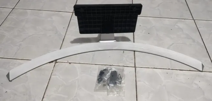 Base para Smart TV 55 polegadas