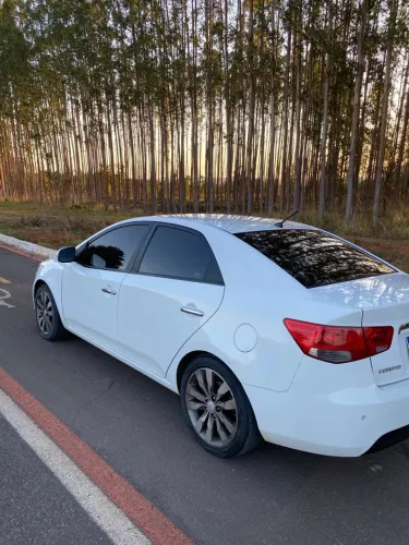 Kia Motors Cerato 1.6 16V Aut. 2012