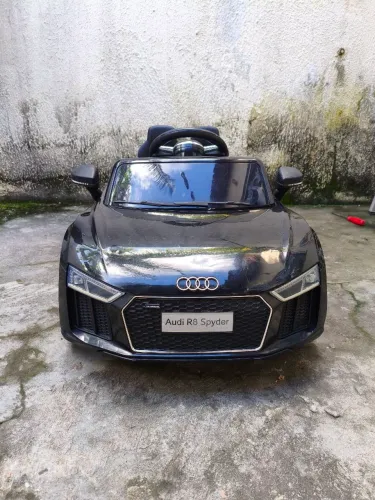 Carro eletrônico Audi R8 (usado em boas condições funcionando 100%