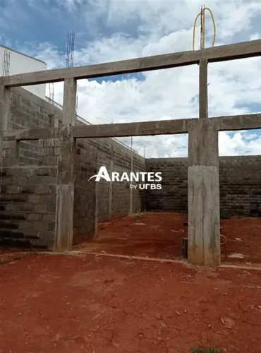 Terreno com 250m² à venda no bairro Jardim Sucupira