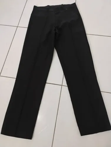 Calça social nova