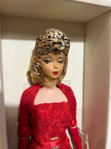 Barbie collector silkstone