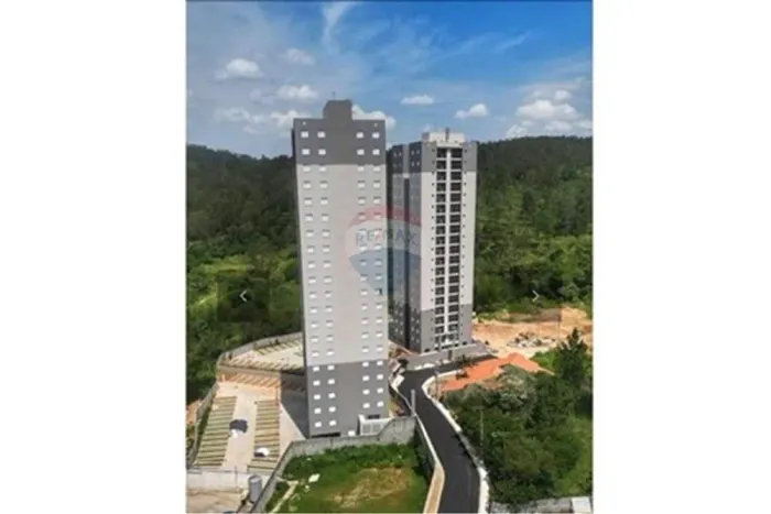 Apartamento com 2 dormitórios para locação em Mairinque