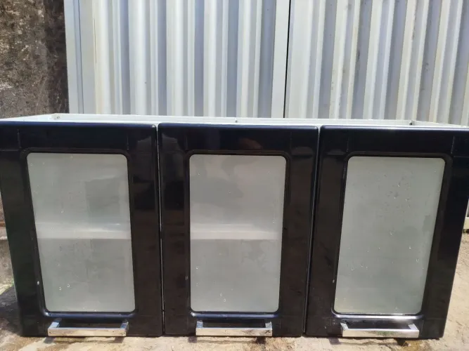 Armário 3 portas 