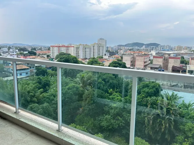 apartamento de dois quartos com varanda em Jacarepaguá