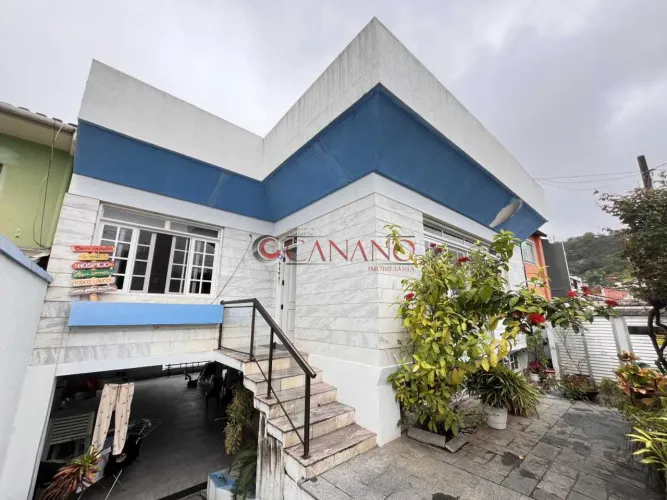 Casa 4 Quartos 3 Vagas Piscina Condomínio Fechado Freguesia Jacarepaguá