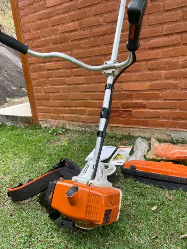 Roçadeira STIHL FS 120