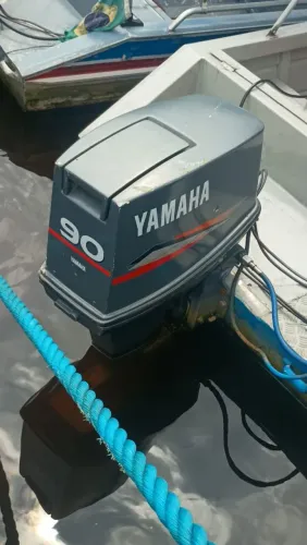 Motor de Popa Yamaha 90 hp