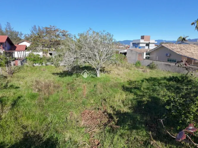 ÁREA DE 667,52 M² AVENIDA MARIA FARINHA PRAIA DA PINHEIRA
