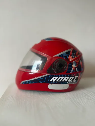 Capacete infantil masculino