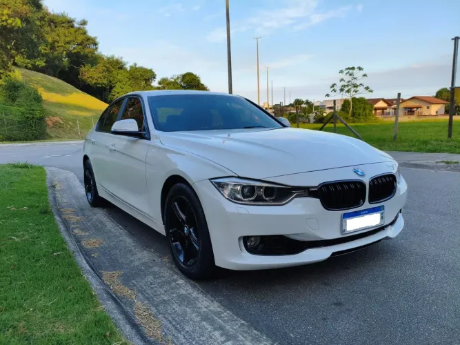 BMW 320I A 2.0 Turbo/activeflex 16V 184cv 4P 2015
