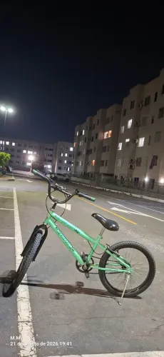 Bicicleta Cairu Flash Boy aro 20 por 350