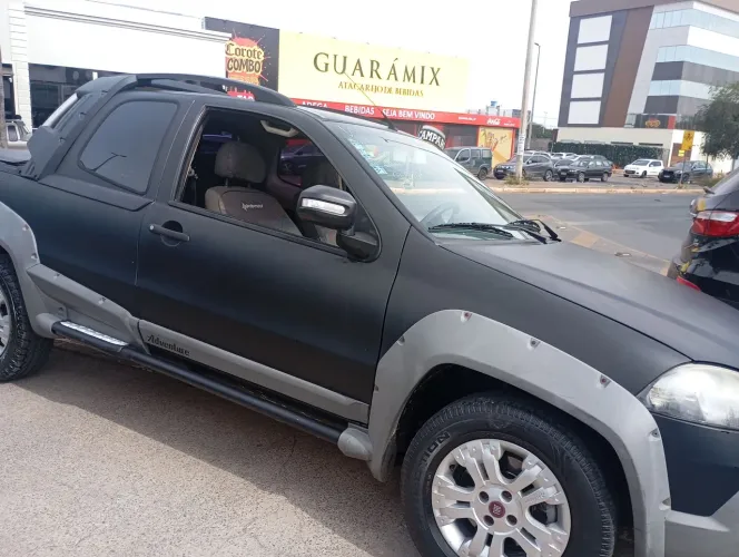 Fiat Strada Adventure1.8/ 1.8 Locker Flex CD 2010