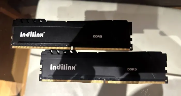16GB DDR5 5600Mhz (2x8GB)