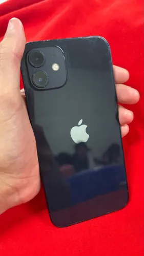iPhone 12 normal