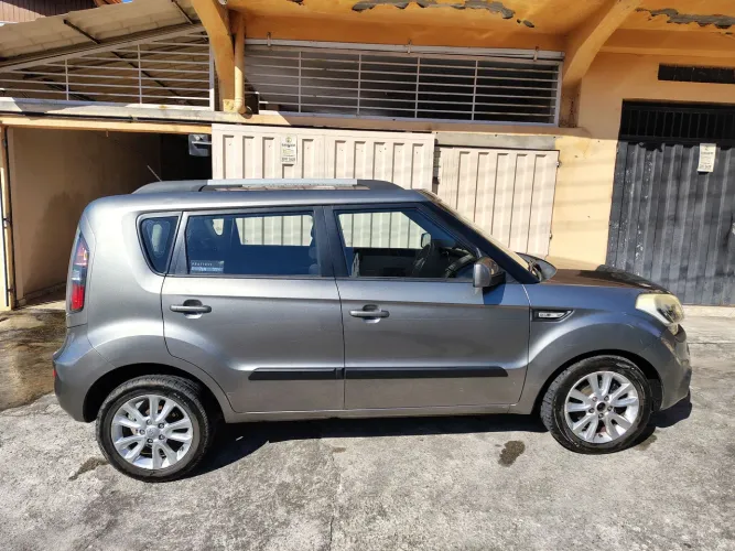 Kia Motors Soul 1.6/ 1.6 16V Flex Aut. 2012