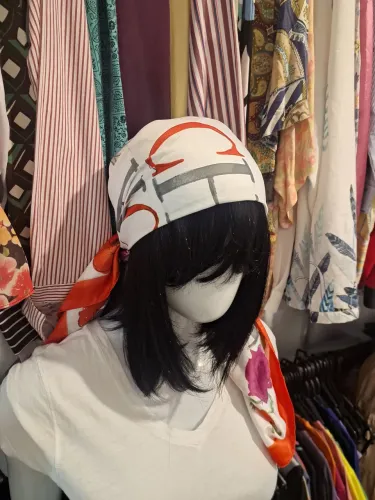 Lenço Carolina Herrera Original 88x88cm