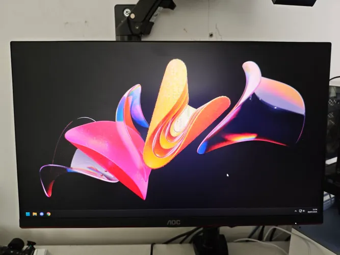 Monitor AOC HERO FHD 24" 144HZ