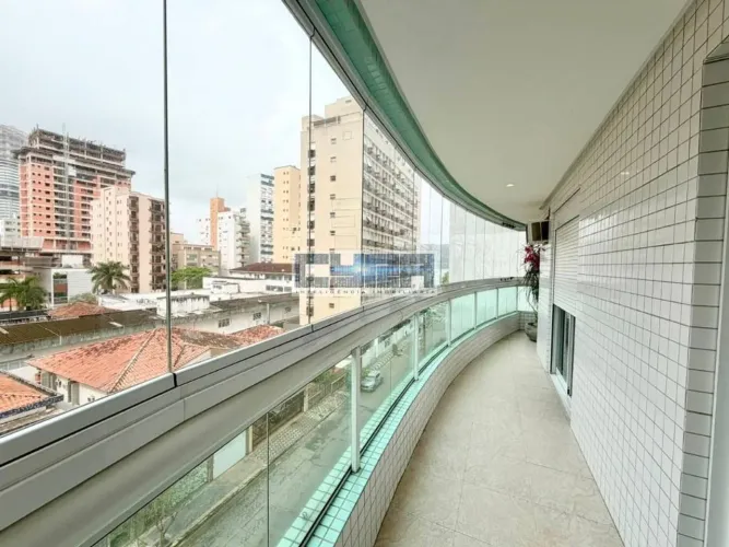 Apartamento de 4 SUÍTES na Ponta da Praia