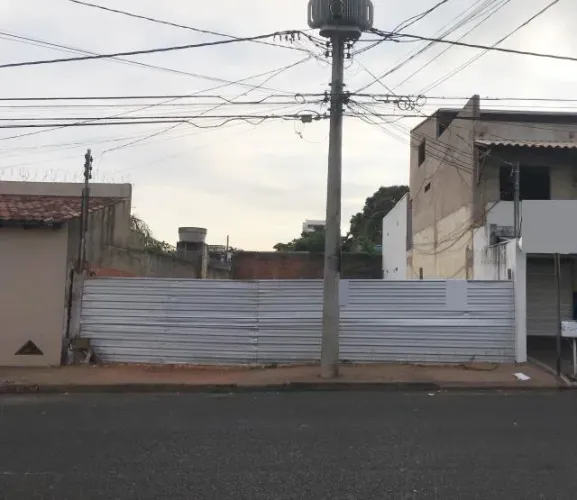 Terreno Padrão em Uberlândia