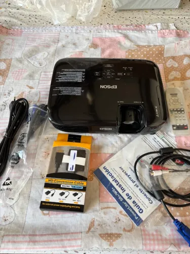 Projetor Epson Powerlitr s8 2500lm