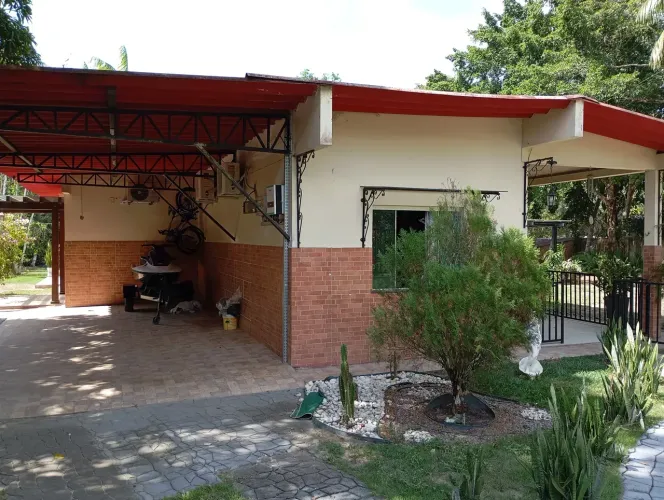 Térrea para aluguel possui 180 metros quadrados com 4 quartos em Tarumã-Açu - Manaus - AM