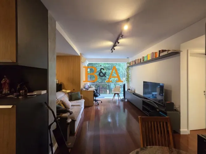 HUMAITÁ - QUARTO E SALA REFORMADO COM VARANDA E INFRAESTRUTURA COMPLETA