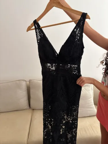 vestido preto festa