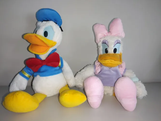 Pelúcias Pato Donald e Margarida