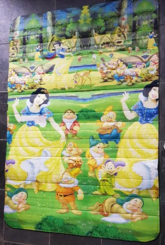 Tapete Infantil/Bebê Em EVA Dupla Face Princesas 1,80x1,20x1mm