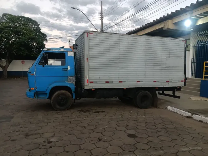 Frete mudança caminhão baú a partir de R$ 270,00