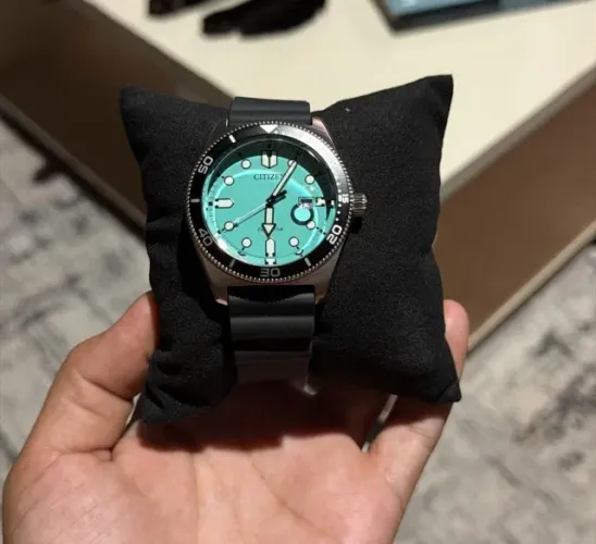 Citizen Eco-Drive Turquesa AW1760-14X