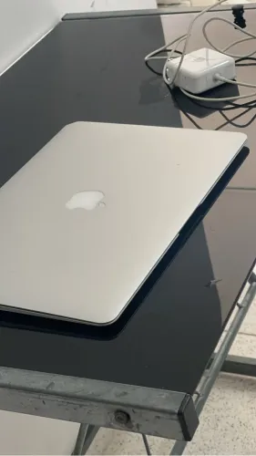 MacBook Eir 2015