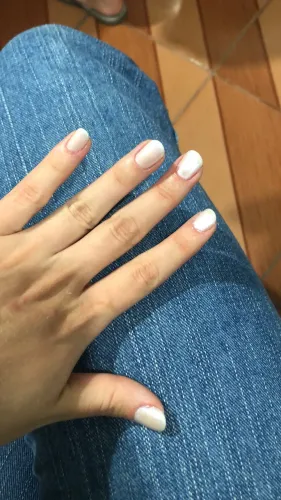 busco modelo para manicure/pedicure