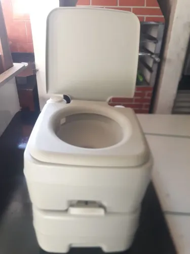 Vaso sanitário portátil