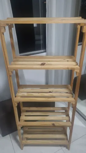 Prateleira de Eucalipto