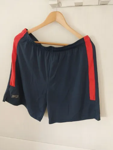 1 bermuda get over original, marinho com vermelho, usada, grande