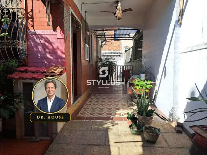 Casa Linear Ampla com 2 Quartos e 2 Vagas em Cachambi! M98D