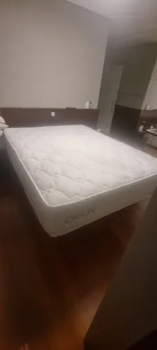 Venda de colchão Ortobom, linha luxo Orion, tamanho Queen, novissimo 1 ano de uso