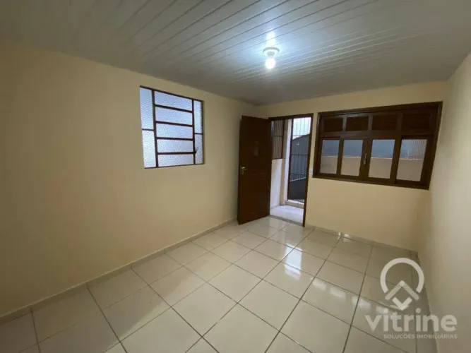 Casa com 2 dormitórios para alugar - Olaria - Nova Friburgo/RJ