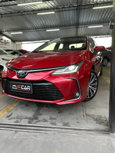 Toyota Corolla Altis Prem. Hybrid 1.8 Flex AUT 2022