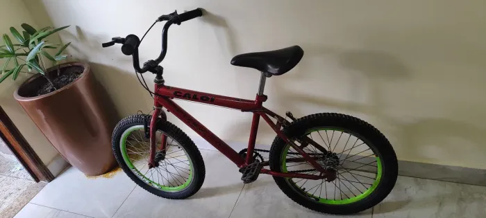 Bicicleta caloi aro 20