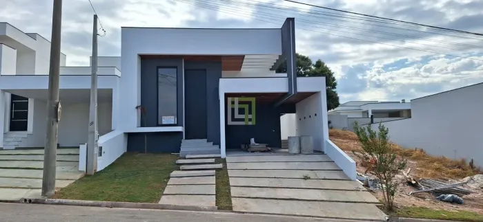 Casa com 3 dormitórios à venda ou para alugar, 154 m² por R$ 1.115.000,00 / R$ 6.000,00/mê