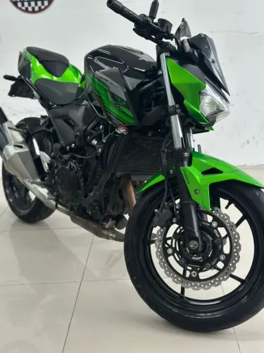 KAWASAKI Z400 - 2020/2020 - Pequena Entrada + parcelas fixas de R$ 731,99 mensais 