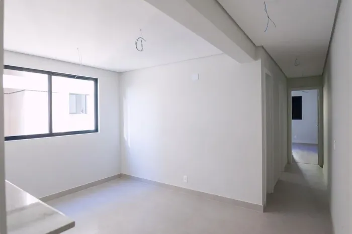 Apartamento à Venda - Sion, 2 Quartos, 60 m2