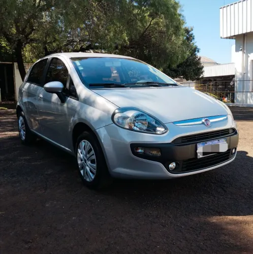 Fiat Punto Attractive 1.4 Fire Flex 8V 5P 2015